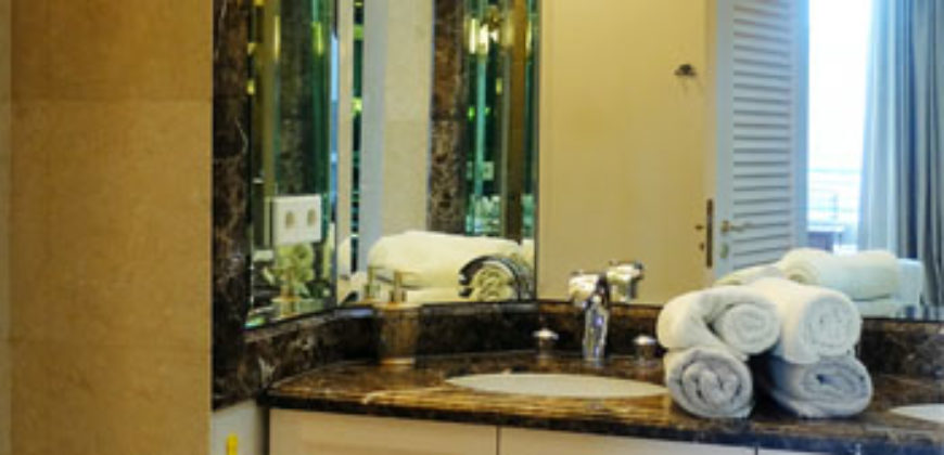 Four Seasons Apartment