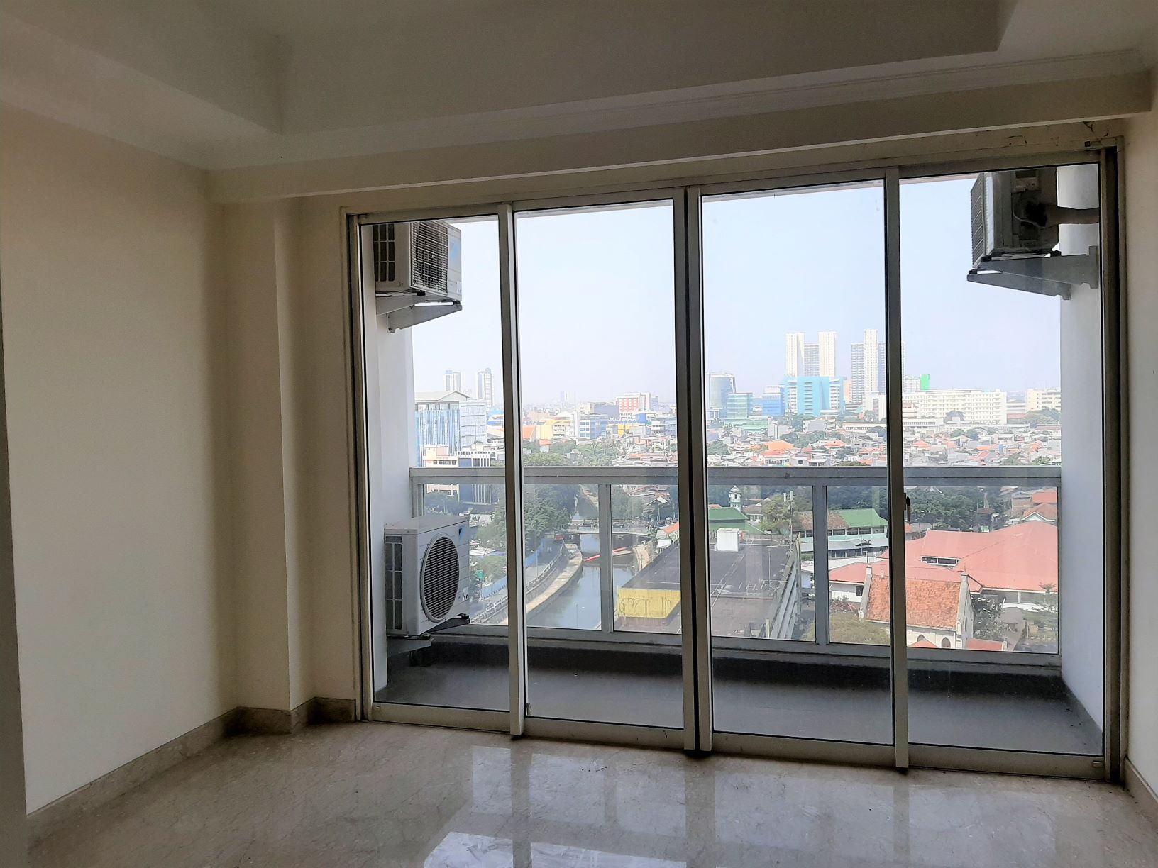 Menteng Park Apartment