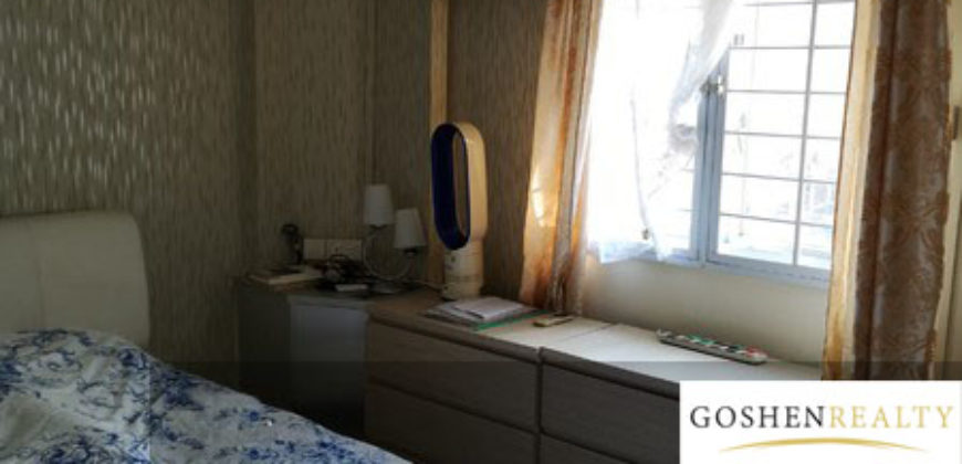 206 Jurong East Street 21 HDB Apartment