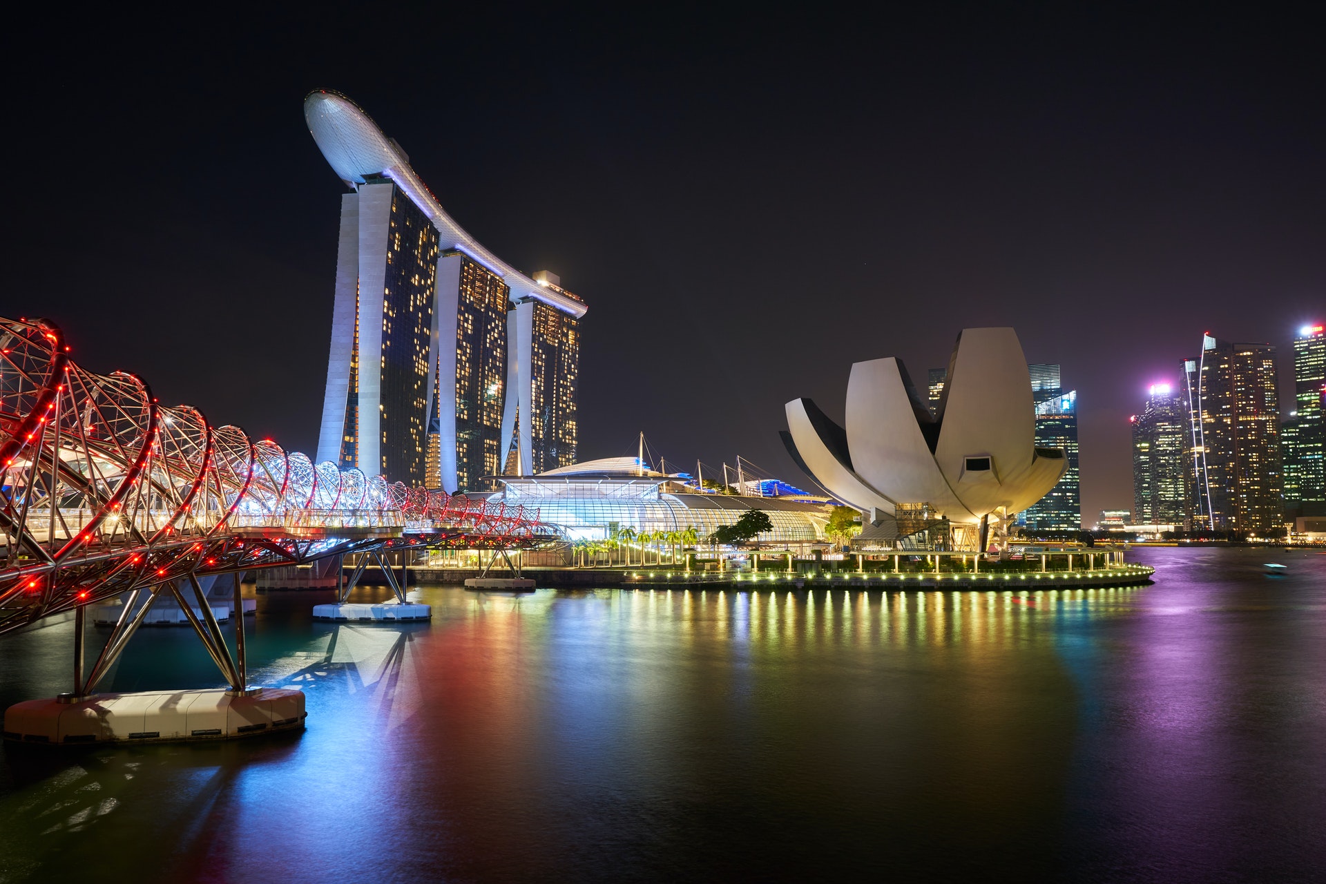 Private Home Acquisitions By Foreigners Drop 26.1% In Q1 2020